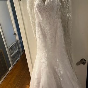 Juliet mermaid style wedding dress